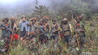 Kapolda Papua Irjen Mathius D Fakhiri menjelaskan bahwa foto dan video yang beredar memang benar diambil oleh KKB. Teroris KKB kemudian mengunggahnya ke media sosial. Foto: (dok.istimewa)
