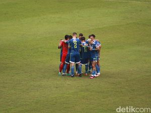 Prediksi Susunan Pemain Persib Vs PSM