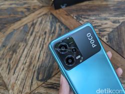 Menggenggam Poco X5 5G, Menggoda dengan Layar AMOLED