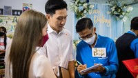 Distrik tersebut juga dijuluki sebagai distrik cinta, karena menjadi tempat untuk menyatukan ratusan bahkan ribuan pasangan untuk menikah.