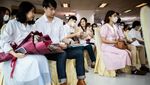 Rayakan Valentine, 500 Pasangan Thailand Ikut Pernikahan Massal
