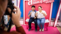 Hal tersebut menjadikan Thailand sebagai salah satu tempat terpopuler dengan tradisi pernikahan pada hari Valentine.