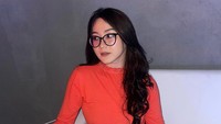 Resta Maharani makin viral gegara sempat berpacaran dengan salah satu anggota boyband terkenal di Indonesia. (Foto: dok Instagram)