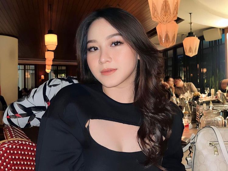 Resta Maharani Bisa Jadi Model karena Hal Ini