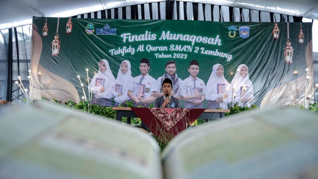 Tiga Siswa SMAN 2 Lembang Berangkat Umroh karena Jadi Penghafal Quran