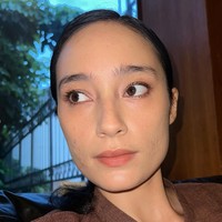 Tentunya ada banyak suka dan duka yang telah dilewati Tatjana selama perjuangannya melawan jerawat. Terlebih sebagai publik figur dirinya selalu dituntut untuk bisa tampil sempurna. Foto: Instagram/@tatjanasaphira