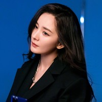 Four Dan Actresses adalah julukan untuk empat aktris China terpopuler yang dianggap selalu bisa mencetak rating tinggi dengan aktingnya. Yang Mi mendapat gelar ini dari Southern Metropolis Daily pada 2013. Foto: Dok. Facebook