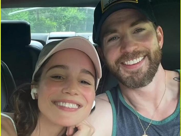 Alba Baptista dan Chris Evans