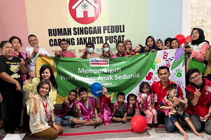 Alfamart Gelar Rangkaian Hari Kanker Anak