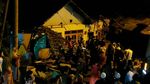 Penampakan Bus Wisata Terguling Hancurkan Rumah-Musala di Prigen Pasuruan