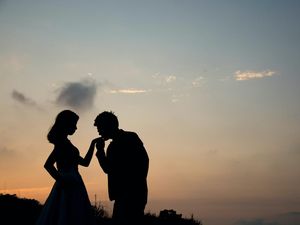 50 Ucapan Selamat Malam Tulus dan Romantis untuk Pasangan