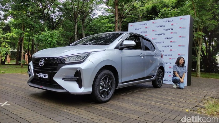 Daihatsu Ayla baru meluncur di Jakarta.