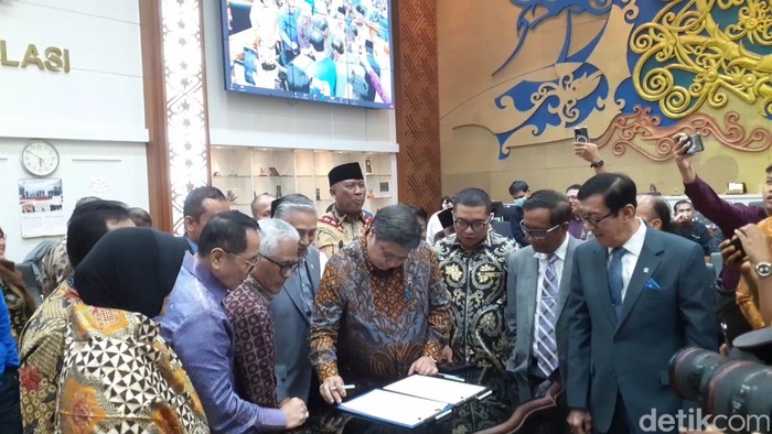 DPR dan Pemerintah eksekutif sepakati Perppu Cipta Kerja dibawa ke rapat paripurna. (Dwi Rahmawati/detikcom)