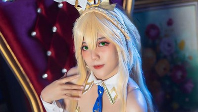Dari Waitress, Eppe Meltedfox Terkenal Jadi Cosplayer dan Shoutcaster