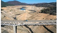 Pembangkit listrik ditutup karena tidak ada air yang cukup untuk memutar turbin dan menghasilkan listrik. Penghentian operasi ini adalah pertama kalinya terjadi sejak pembangunan Bendungan Oroville selesai pada tahun 1967. Ini menjadi simbol kekeringan yang semakin parah di California.   