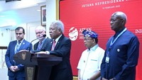 Dalam pertemuan tersebut, Presiden Joko Widodo antara lain menekankan enam topik yang harus dibahas dalam penyelenggaraan World Water Forum ke-10 di Bali tahun 2024 mendatang, salah satunya adalah kebutuhan air untuk manusia dan lingkungan. Kris - Biro Pers Sekretariat Presiden.
