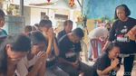 Air Mata Keluarga Eliezer Tumpah Usai Vonis 1,5 Tahun Dibacakan