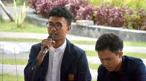 Ketua Badan Eksekutif Mahasiswa (BEM) Unud I Putu Bagus Padmanegara (21).