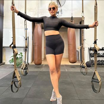 Kimmy Jayanti menurunkan berat badan 15 kg tanpa obat pelangsing.