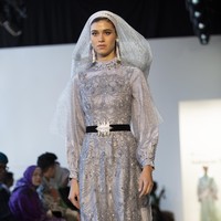 Fashion show Zeta Privé, brand busana lokal milik desainer sekaligus pengusaha muda Trisha Chas di New York Fashion Week 2023, Senin (13/2/2023). Foto: Dok. Trisha Chas/Zeta Prive