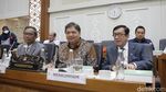 Momen DPR Setujui Perppu Ciptaker Dibawa ke Paripurna Jadi UU