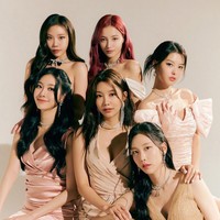 Keenam personel MOMOLAND resmi meninggalkan MLD Entertainment pada Jumat (27/1/2023). Setelah tujuh tahun berkarier, Nancy cs memilih untuk tidak melanjutkan kontrak dengan agensi. Foto: Instagram