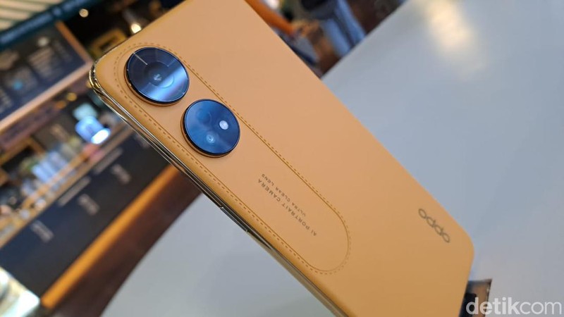 Nikita Willy dan Oppo Reno 8T