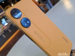 Nikita Willy Unboxing Oppo Reno 8T, Melongo Lihat Desain