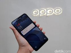Nikita Willy Unboxing Oppo Reno 8T, Melongo Lihat Desain