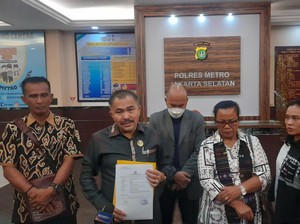 Alasan Keluarga Baru Laporkan Ferdy Sambo cs soal Hilangnya Uang Yosua