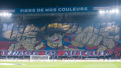 Gomu-gomu Luffy One Piece di Laga PSG Vs Bayern