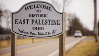 Kejadian tersebut membuat seluruh warga Ohio khawatir akan kesehatan mereka. Insiden itu juga menyebabkan 2.000 penduduk kota harus dievakuasi selama beberapa hari.