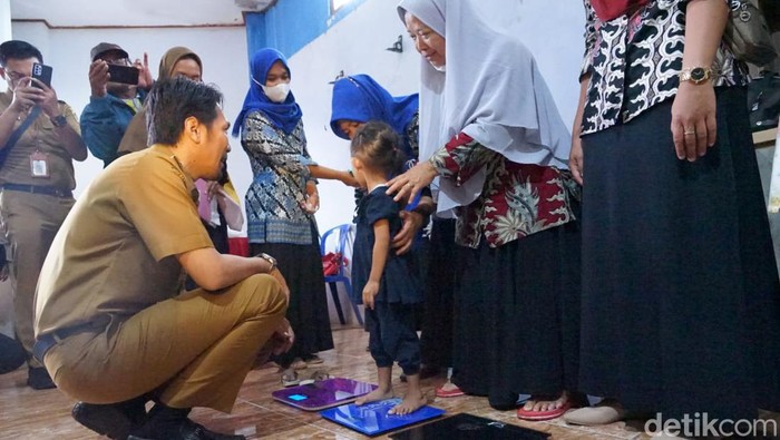 Pengecekan kesehatan balita untuk mencegah stunting di Madiun