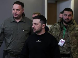 Rusia Gempur Ukraina Timur, Zelensky Serukan Bantuan Militer Dipercepat