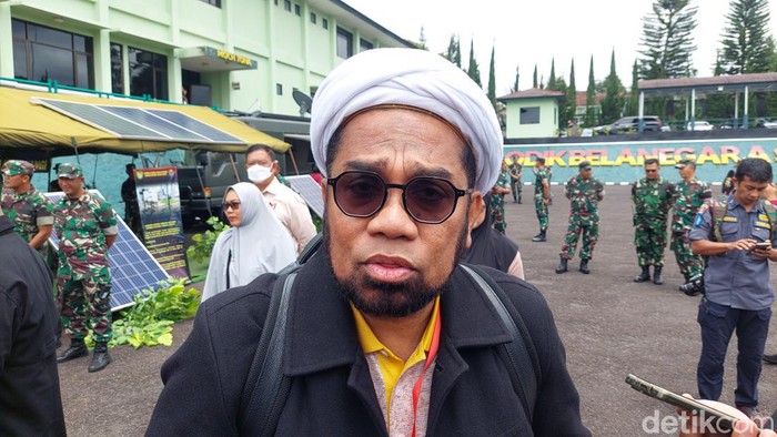 Tenaga Ahli Kantor Staf Presiden (KSP) Ali Mochtar Ngabalin saat Kunjungan Kerja ke Lembang