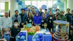 Ustaz Maulana Senang Makan Bareng Kru TV hingga Dion Wiyoko