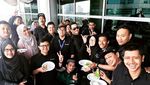 Ustaz Maulana Senang Makan Bareng Kru TV hingga Dion Wiyoko