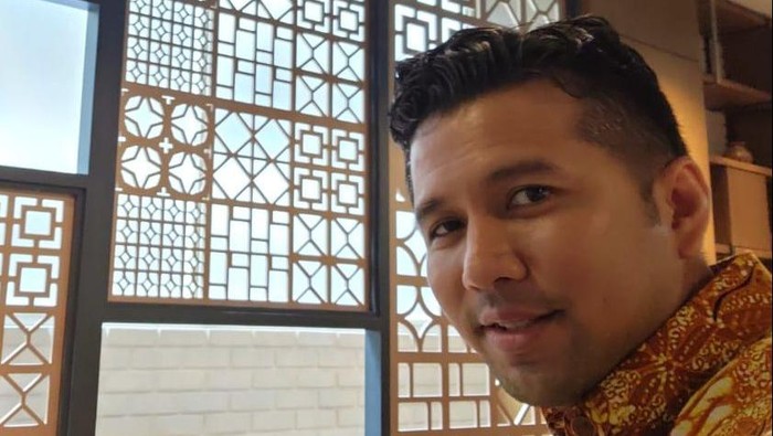 Wagub Emil Dardak Wagub Emil Dardak