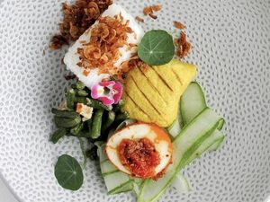 10 Menu Warteg Ini Tampil Cantik ala Fine Dining Kreasi Warteg Gourmet