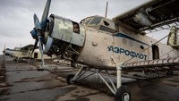 Kendati demikian, pasukan Rusia mundur hanya ke seberang Sungai Dnipro dan terus menembaki kota Kherson.  