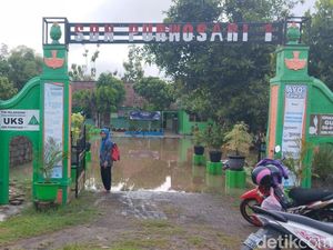 Sungai Madiun dan Bengawan Solo Meluap, 2 Sekolah di Ngawi Diliburkan
