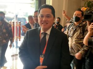 Erick Thohir Didampingi Agum Gumelar Masuki Ruang KLB PSSI Lebih Awal