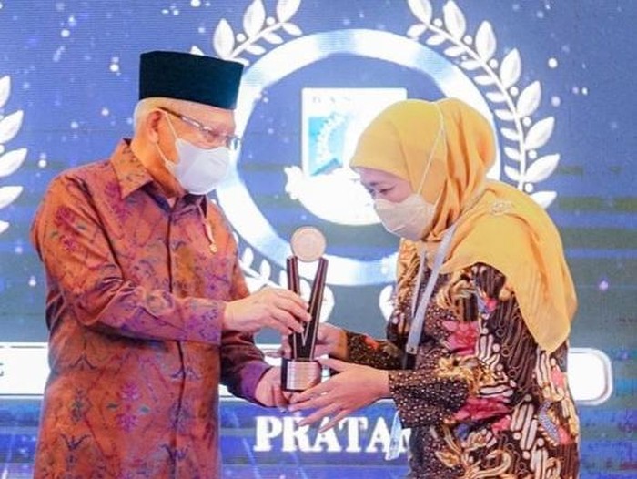 Gubernur Khofifah dan Wapres RI KH Maruf Amin