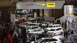 Potret Jokowi Buka IIMS 2023 hingga Jajal Kabin Kijang Innova Zenix