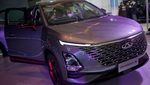 Jokowi juga Kunjungi dan Jajal Mobil Chery