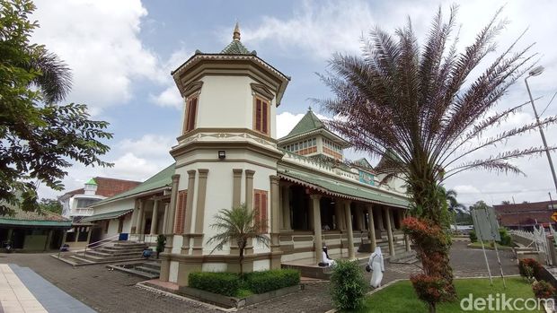 Masjid Agung Manonjaya