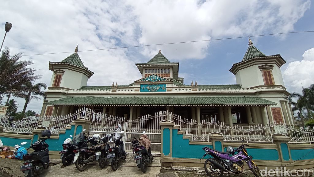 Masjid Agung Manonjaya