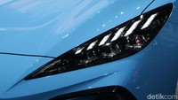 MG Motor Indonesia sudah membuka keran pemesanan untuk MG4 EV untuk 100 pemesan pertama. Menariknya, tak cuma di IIMS 2023 masyarakat yang berminat terhadap mobil listrik ini dapat memesan dari seluruh dealer MG di Indonesia.