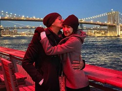 7 Foto Bulan Madu Mikha Tambayong dan Deva Mahenra, Mesra di Bali & Amerika