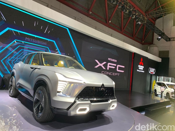 Mitsubishi XFC Concept